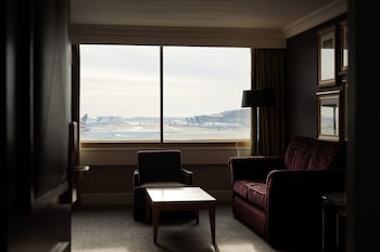 Executive Suite, 1 Queen Bed