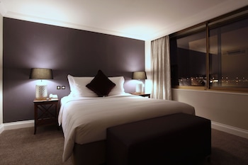 Executive Suite, 1 Queen Bed