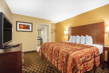 Standard Room, 1 King Bed, Non Smoking
