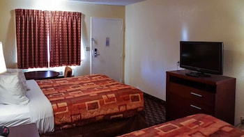 Deluxe Room, 2 Double Beds, Non Smoking, Kitchenette