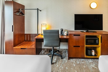 Room, 2 Queen Beds