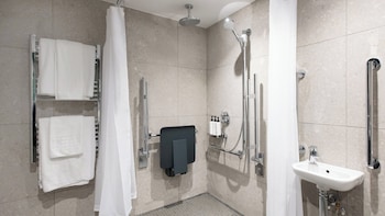 Standard Room, 1 Double Bed, Accessible (Walk in Shower)