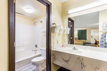 Standard Double Room, 2 Double Beds, Non Smoking
