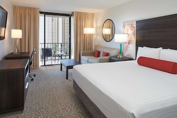 Room, Partial Ocean View