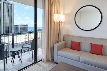 Room, Partial Ocean View