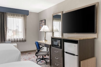 Standard Room, 2 Queen Beds, Non Smoking, Refrigerator & Microwave