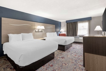 Standard Room, 2 Queen Beds, Non Smoking, Refrigerator & Microwave