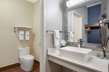 Standard Room, 1 King Bed, Non Smoking, Refrigerator & Microwave