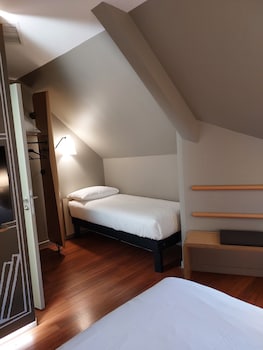 Standard Room, Multiple Beds