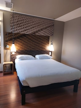 Standard Room, Multiple Beds