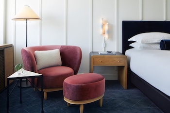 Premium Room, 1 King Bed, Bay View