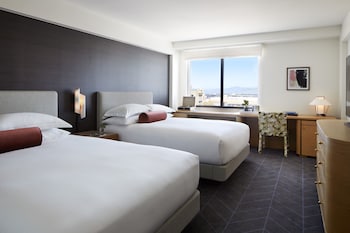 Premium Room, 2 Queen Beds, Bay View