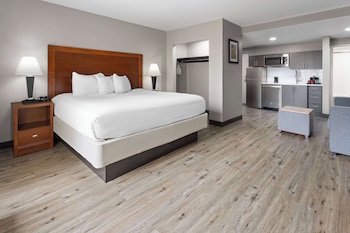 Superior Room, 1 King Bed with Sofa bed, Non Smoking (Kitchenette)