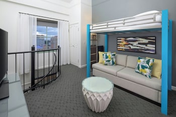 Family Loft, 1 Bedroom, City View