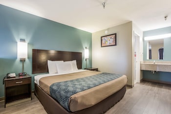 Standard Room, 1 King Bed with Sofa bed, Non Smoking