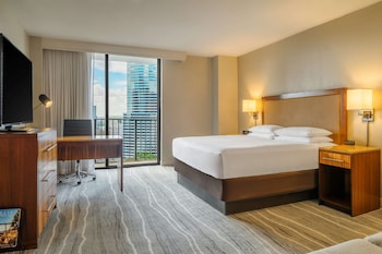 Deluxe Room, 1 King Bed