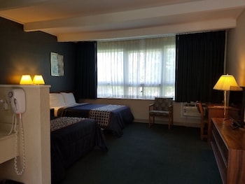 Room, 2 Double Beds, Accessible, Non Smoking