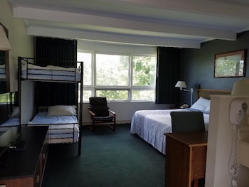 Room, Multiple Beds, Non Smoking