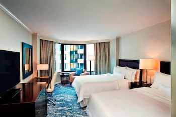 Room, 2 Double Beds, City View