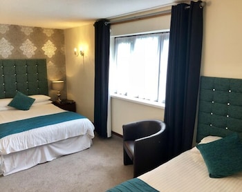 Family Room, Multiple Beds, Non Smoking