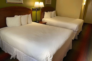 Standard Room, 2 Queen Beds, Non Smoking