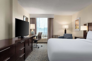Room, 1 King Bed, Accessible (Hearing, Top Floor)