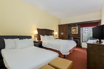 Room, 1 King Bed with Sofa bed, Microwave (Mini-Fridge)