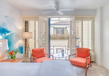 Room, 1 King Bed, Accessible (Courtyard)
