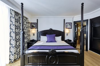 Suite, Oceanfront (C)