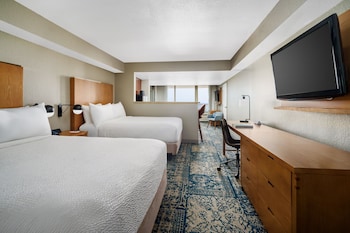 Room, 2 Queen Beds, Balcony