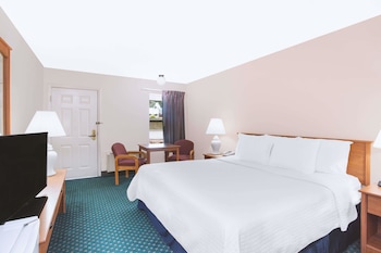 Room, 1 King Bed, Accessible, Non Smoking
