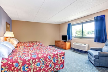 Deluxe Room, 2 Double Beds, Non Smoking