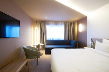 Family Room, Multiple Beds (Superior)