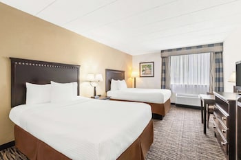 Standard Room, 2 Double Beds, Non Smoking