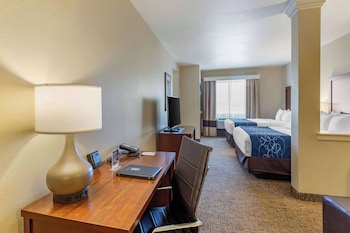 Suite, Multiple Beds, Non Smoking (Upgrade)