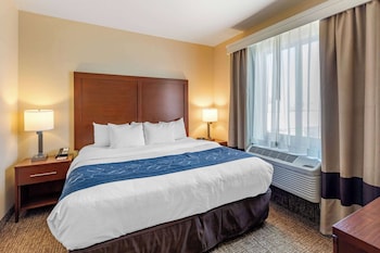 Suite, Multiple Beds, Non Smoking (Upgrade)