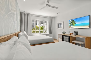 2 Queen Bed