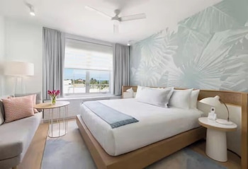 Partial Ocean View King