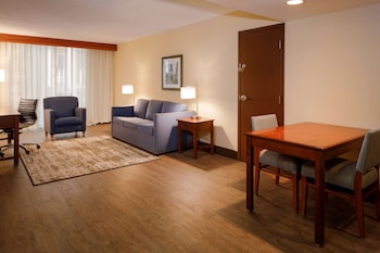 Room, Accessible, Bathtub (Mobility/Hearing)