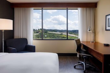Room, 2 Queen Beds, Balcony