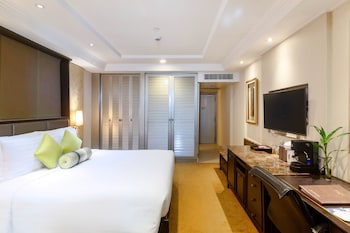 Club Room, 1 King Bed