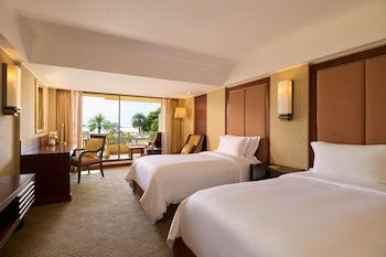 One Bedroom Suite Twin