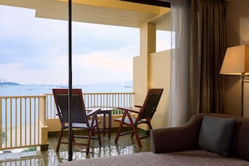 Club Room, 2 Twin Beds