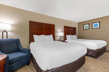 Standard Room, 2 Queen Beds, Non Smoking