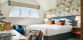 Deluxe Room, 1 King Bed