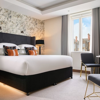 Deluxe Room, 1 King Bed