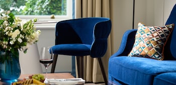 Signature Suite