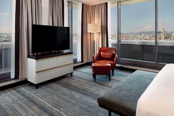 Suite, 1 King Bed (Grand View Penthouse)