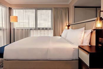 Junior Suite, 1 King Bed (Panorama)
