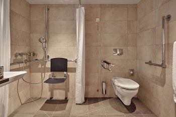 Standard Room, 1 King Bed (Roll-In Shower)